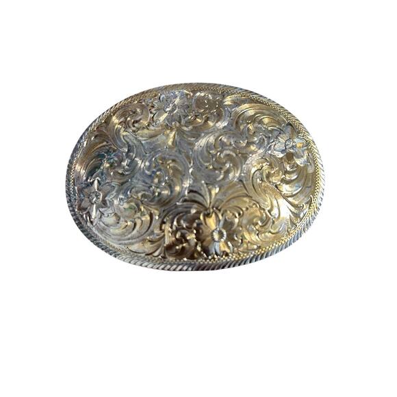 Montana Silversmiths Floral Design Silver And Gold Oval Western Belt Buckle - Picture 4 of 7